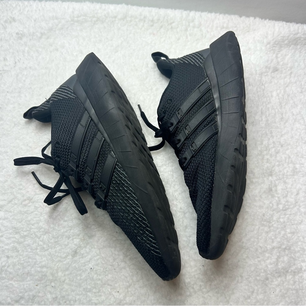 Adidas Black Sneakers - Picture 7 of 9